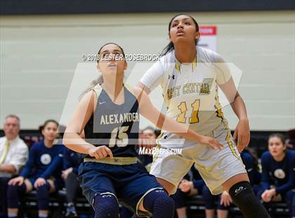 Thumbnail 1 in Alexander vs. East Central (UIL 6A Regional Semifinals) photogallery.