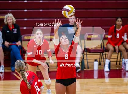 Thumbnail 3 in McLean @ Oakton photogallery.