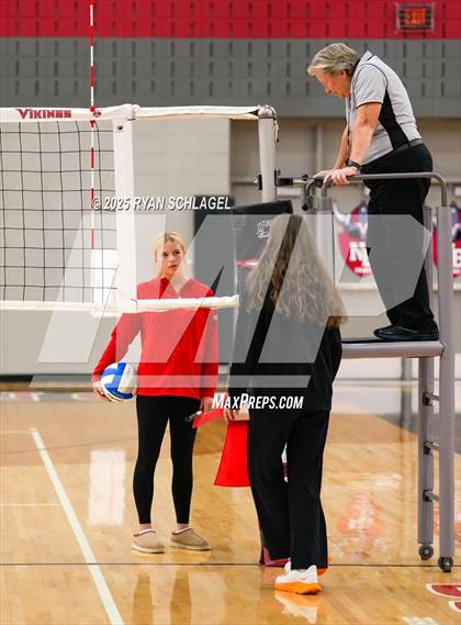 Thumbnail 1 in Princeton vs Esko (North Branch Invitational) photogallery.