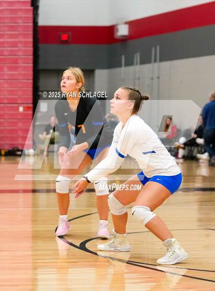 Thumbnail 1 in Princeton vs Esko (North Branch Invitational) photogallery.