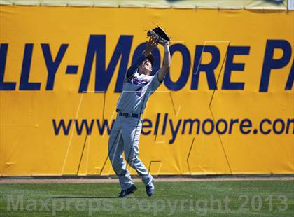 Thumbnail 2 in Willow Glen vs. St. Ignatius (CIF CCS D2 Final) photogallery.
