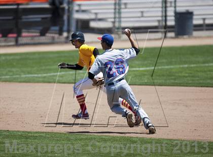 Thumbnail 1 in Willow Glen vs. St. Ignatius (CIF CCS D2 Final) photogallery.