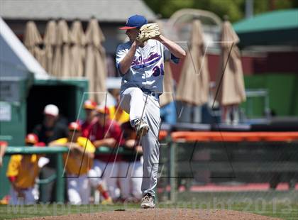 Thumbnail 3 in Willow Glen vs. St. Ignatius (CIF CCS D2 Final) photogallery.
