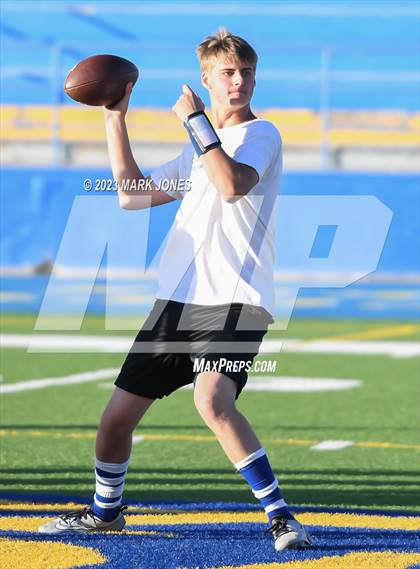 Thumbnail 2 in Chino Valley  vs. Camp Verde (Prescott 7v7) photogallery.
