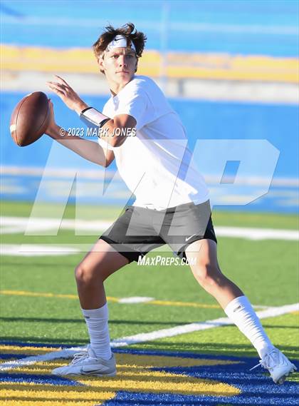 Thumbnail 3 in Chino Valley  vs. Camp Verde (Prescott 7v7) photogallery.