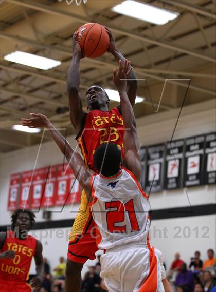 Thumbnail 1 in Yates @ Kalaheo (Iolani Classic) photogallery.