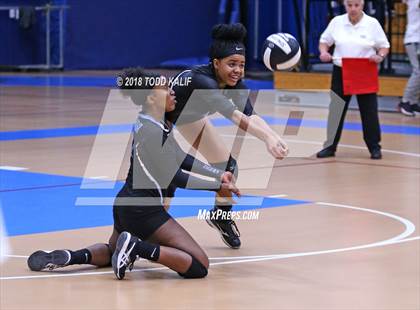 Thumbnail 1 in Coventry vs Sports & Medical Sciences Academy (CIAC Class S Semifinal) photogallery.