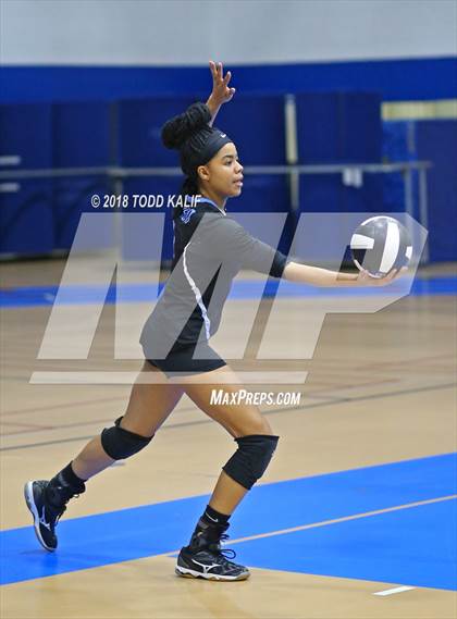 Thumbnail 1 in Coventry vs Sports & Medical Sciences Academy (CIAC Class S Semifinal) photogallery.