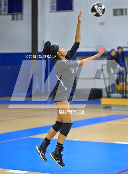 Thumbnail 1 in Coventry vs Sports & Medical Sciences Academy (CIAC Class S Semifinal) photogallery.