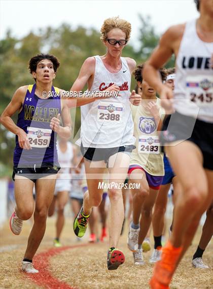 Thumbnail 3 in UIL Cross Country 5A Finals (5K) photogallery.