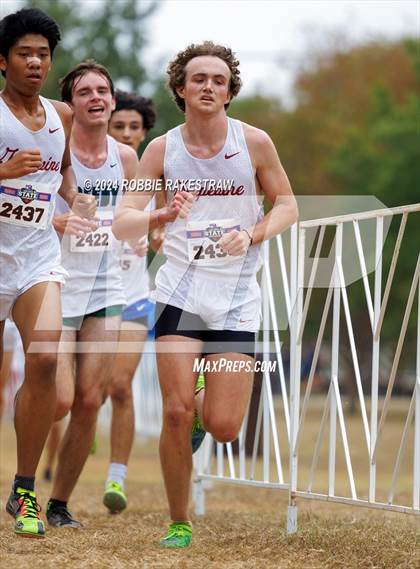 Thumbnail 2 in UIL Cross Country 5A Finals (5K) photogallery.