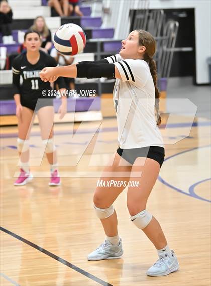 Thumbnail 2 in Valley Christian @ Northwest Christian photogallery.