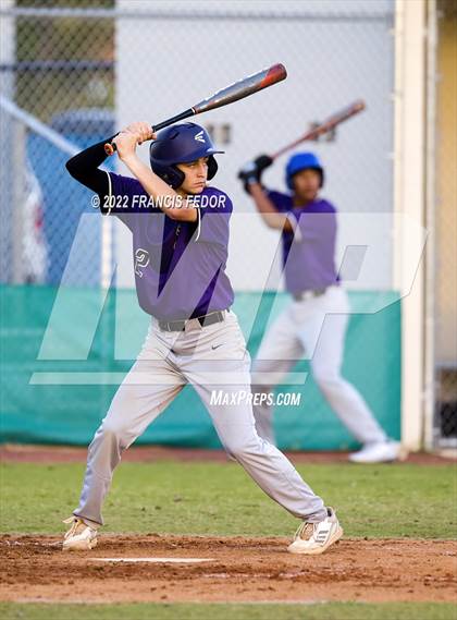 Thumbnail 1 in Spoto @ Sumner photogallery.