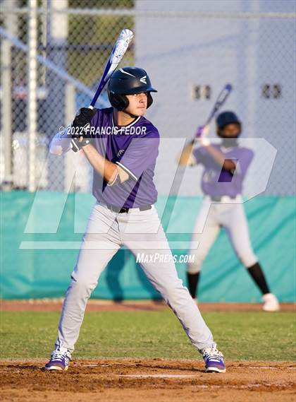 Thumbnail 3 in Spoto @ Sumner photogallery.