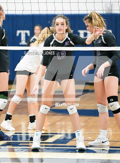 Thumbnail 3 in Northwest Christian vs. Arizona College Prep (AIA 3A Final)  photogallery.
