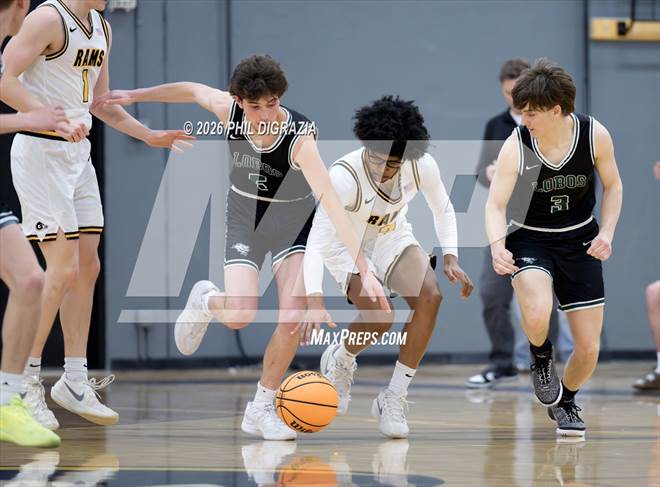 null - Photo 01