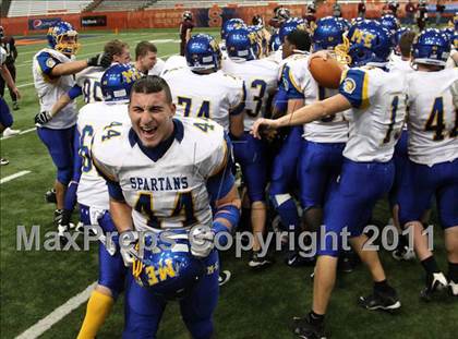 Thumbnail 1 in Maine-Endwell vs. Burnt Hills-Ballston Lake (NYSPHSAA Class A Final) photogallery.