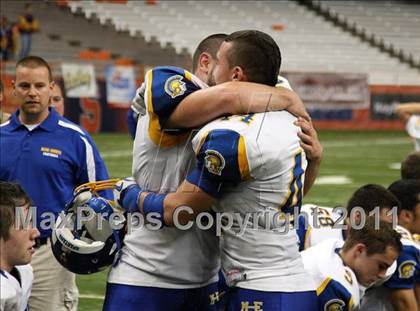 Thumbnail 2 in Maine-Endwell vs. Burnt Hills-Ballston Lake (NYSPHSAA Class A Final) photogallery.