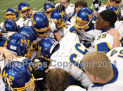 Thumbnail 3 in Maine-Endwell vs. Burnt Hills-Ballston Lake (NYSPHSAA Class A Final) photogallery.