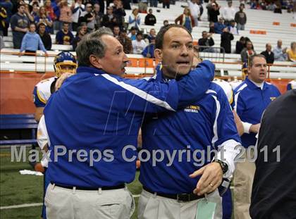 Thumbnail 2 in Maine-Endwell vs. Burnt Hills-Ballston Lake (NYSPHSAA Class A Final) photogallery.