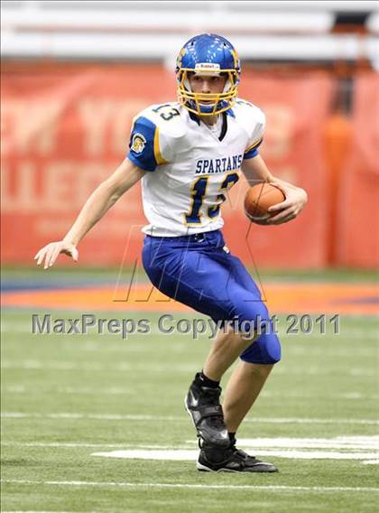 Thumbnail 3 in Maine-Endwell vs. Burnt Hills-Ballston Lake (NYSPHSAA Class A Final) photogallery.