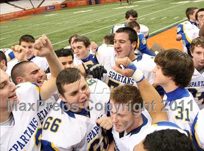 Thumbnail 3 in Maine-Endwell vs. Burnt Hills-Ballston Lake (NYSPHSAA Class A Final) photogallery.