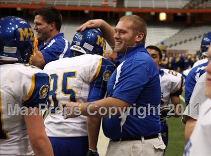 Thumbnail 3 in Maine-Endwell vs. Burnt Hills-Ballston Lake (NYSPHSAA Class A Final) photogallery.