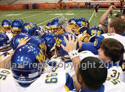Thumbnail 3 in Maine-Endwell vs. Burnt Hills-Ballston Lake (NYSPHSAA Class A Final) photogallery.