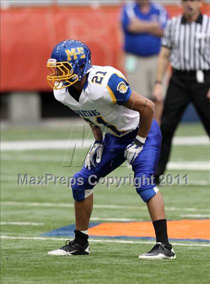 Thumbnail 3 in Maine-Endwell vs. Burnt Hills-Ballston Lake (NYSPHSAA Class A Final) photogallery.
