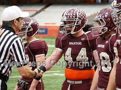 Thumbnail 2 in Maine-Endwell vs. Burnt Hills-Ballston Lake (NYSPHSAA Class A Final) photogallery.
