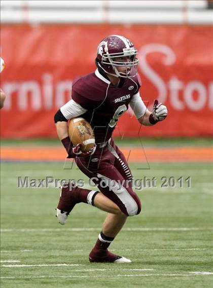 Thumbnail 3 in Maine-Endwell vs. Burnt Hills-Ballston Lake (NYSPHSAA Class A Final) photogallery.