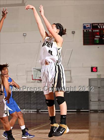 Thumbnail 2 in Palisades vs. Whitney (Real Run Classic) photogallery.