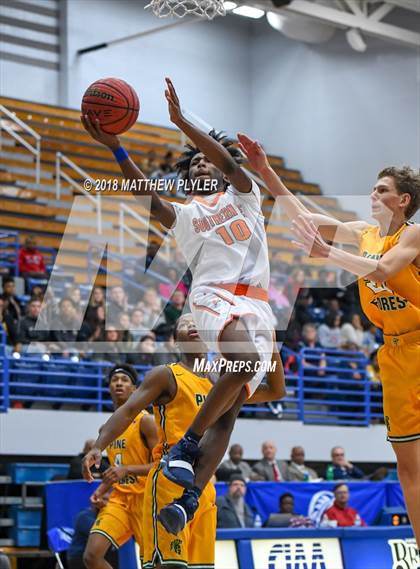 Thumbnail 2 in Southern Lee vs. Pine Forest (Cumberland County Schools Basketball Holiday Classic) photogallery.