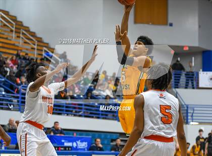 Thumbnail 3 in Southern Lee vs. Pine Forest (Cumberland County Schools Basketball Holiday Classic) photogallery.