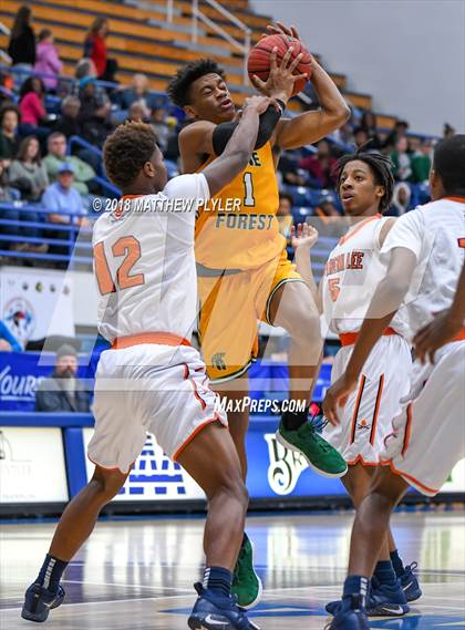 Thumbnail 3 in Southern Lee vs. Pine Forest (Cumberland County Schools Basketball Holiday Classic) photogallery.