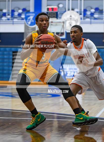 Thumbnail 2 in Southern Lee vs. Pine Forest (Cumberland County Schools Basketball Holiday Classic) photogallery.