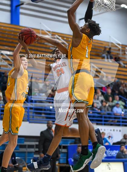 Thumbnail 3 in Southern Lee vs. Pine Forest (Cumberland County Schools Basketball Holiday Classic) photogallery.