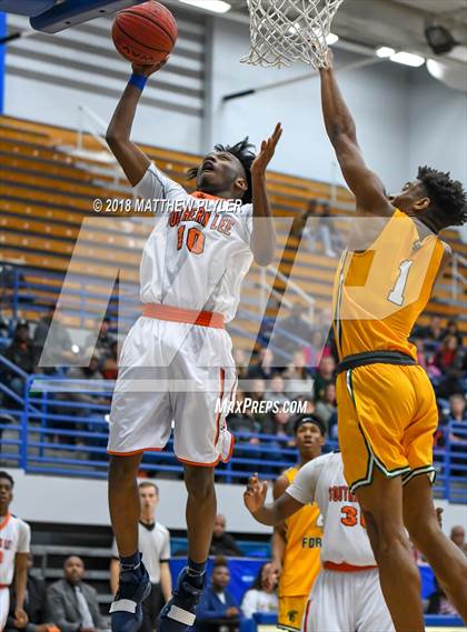 Thumbnail 2 in Southern Lee vs. Pine Forest (Cumberland County Schools Basketball Holiday Classic) photogallery.