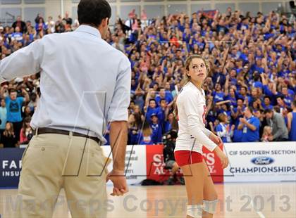 Thumbnail 3 in Los Alamitos vs. Mater Dei (CIF SS 1AA Final) photogallery.