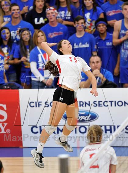 Thumbnail 1 in Los Alamitos vs. Mater Dei (CIF SS 1AA Final) photogallery.