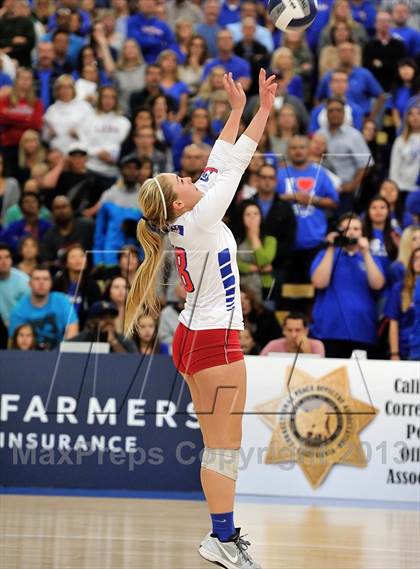 Thumbnail 3 in Los Alamitos vs. Mater Dei (CIF SS 1AA Final) photogallery.
