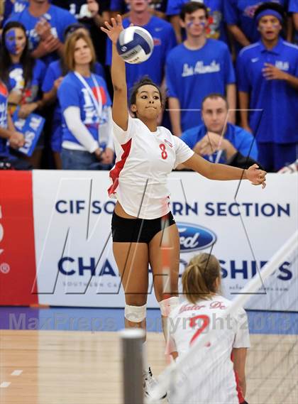 Thumbnail 1 in Los Alamitos vs. Mater Dei (CIF SS 1AA Final) photogallery.