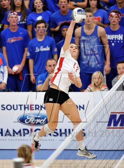 Thumbnail 2 in Los Alamitos vs. Mater Dei (CIF SS 1AA Final) photogallery.
