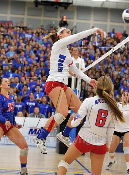 Thumbnail 3 in Los Alamitos vs. Mater Dei (CIF SS 1AA Final) photogallery.