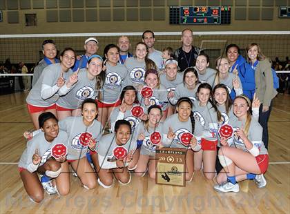 Thumbnail 3 in Los Alamitos vs. Mater Dei (CIF SS 1AA Final) photogallery.