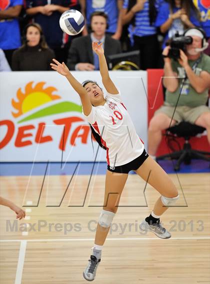 Thumbnail 1 in Los Alamitos vs. Mater Dei (CIF SS 1AA Final) photogallery.