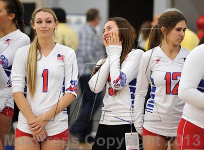 Thumbnail 3 in Los Alamitos vs. Mater Dei (CIF SS 1AA Final) photogallery.