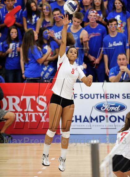 Thumbnail 3 in Los Alamitos vs. Mater Dei (CIF SS 1AA Final) photogallery.