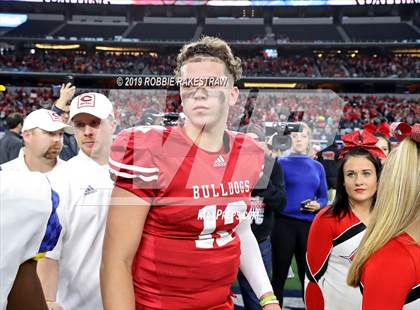 Thumbnail 3 in La Vega vs. Carthage (UIL 4A Division 1 Final) photogallery.