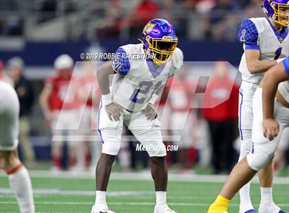 Thumbnail 2 in La Vega vs. Carthage (UIL 4A Division 1 Final) photogallery.